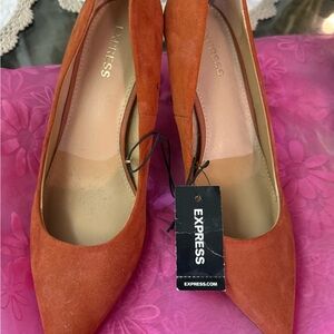 Express Women's Vibrant Orange Heels